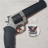 Taurus Raging Hunter